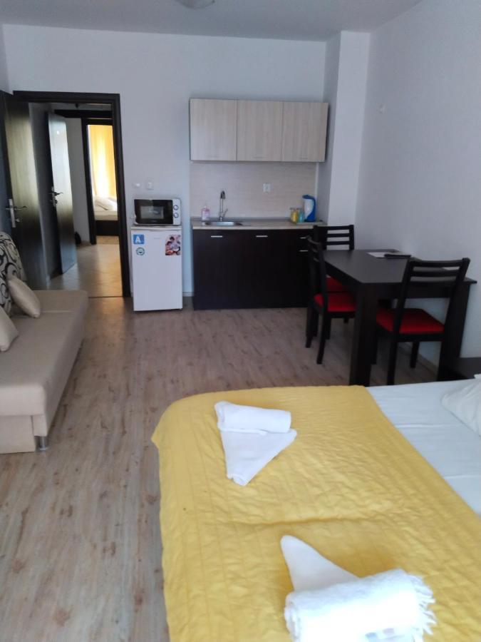 Apartmán Apartament Janet Pomorie Exteriér fotografie