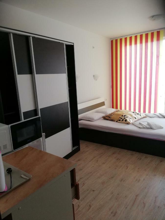 Apartmán Apartament Janet Pomorie Exteriér fotografie